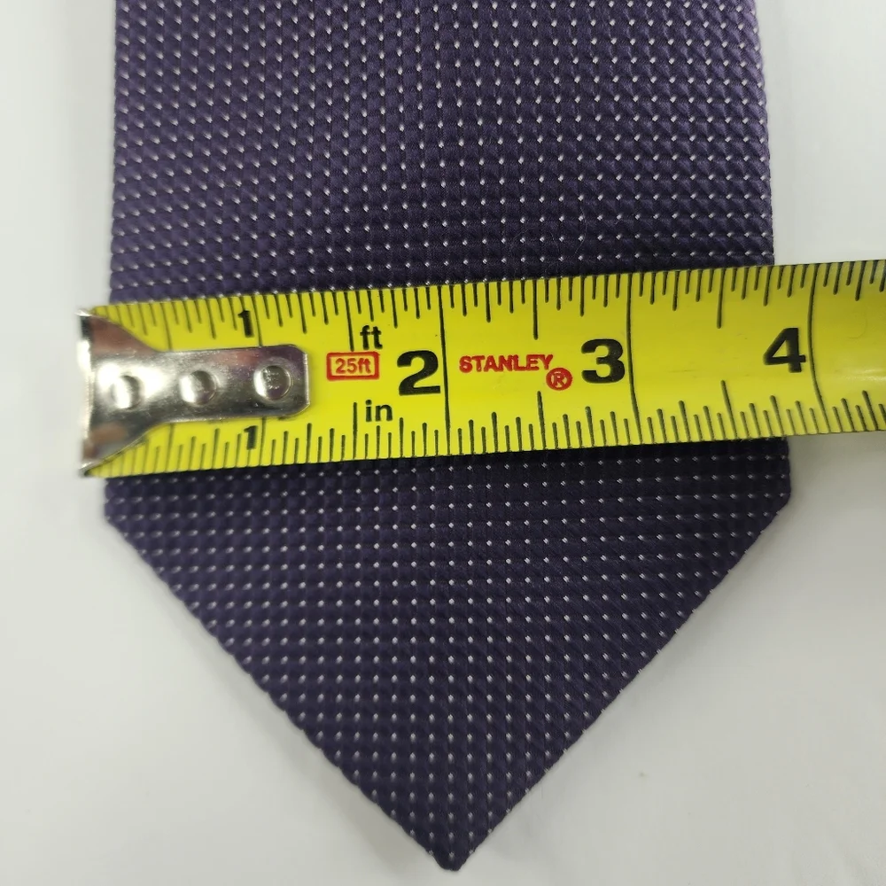 CEDARWOOD STATE Purple & White Dots Tie.